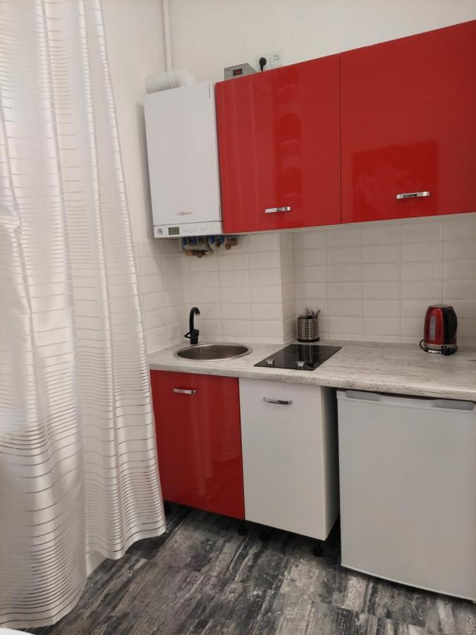 Однокомнатная Форум-Центр Apartment Lviv Bagian luar foto